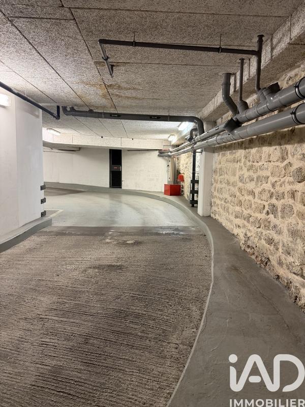 Parking - 11 m²