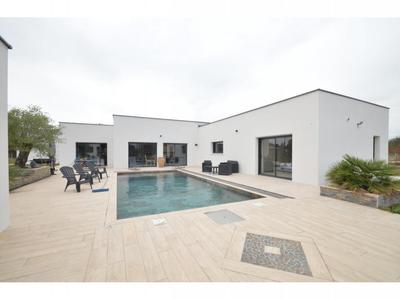 Maison - 194 m² - 6 pièces