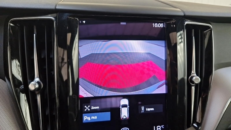 Volvo Xc60 Recharge T6 340 Geartronic 8 R-Design