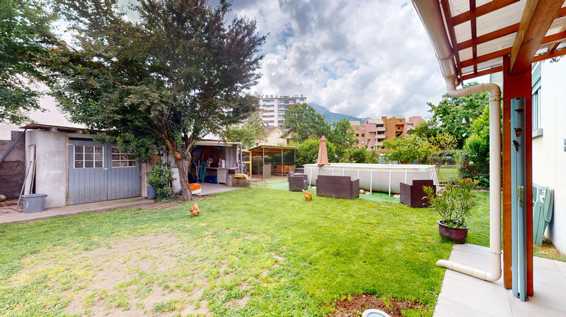 Maison - 115 m² - 4 pièces