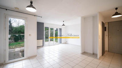 Maison - 70 m² - 4 pièces