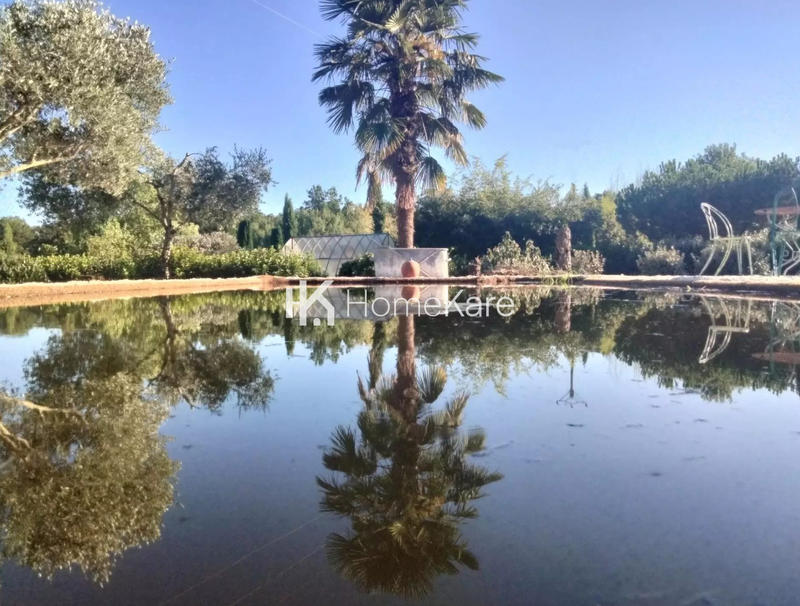 Maison - 255 m² - 10 pièces