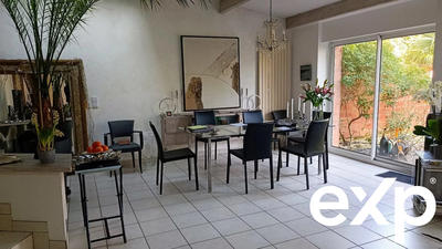 Viager - Maison - 199 m² - 7 pièces