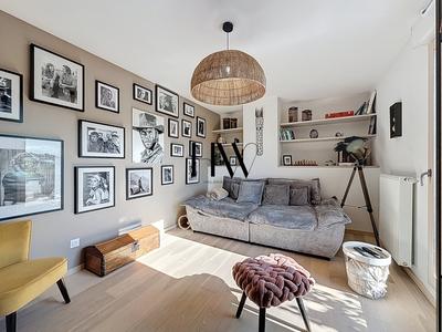 Appartement - 110 m² - 5 pièces