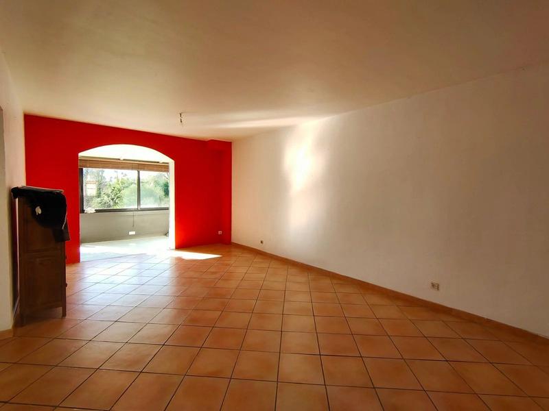 Maison - 276 m² - 11 pièces