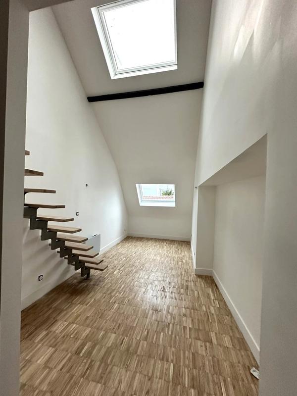 Appartement - 108 m² - 4 pièces