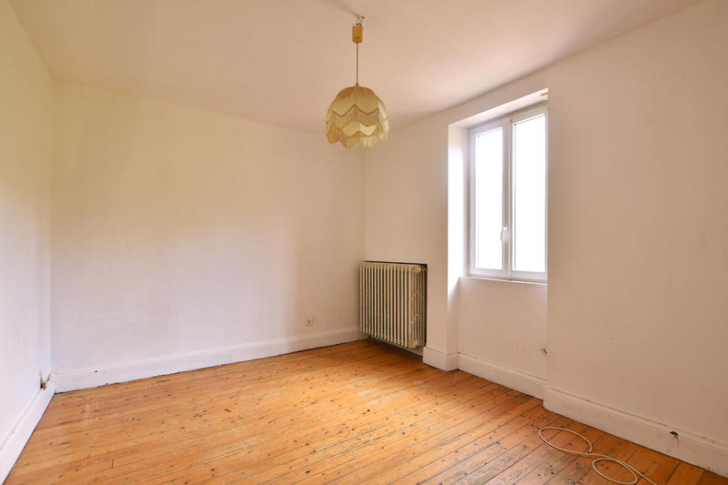 Maison - 110 m² - 7 pièces