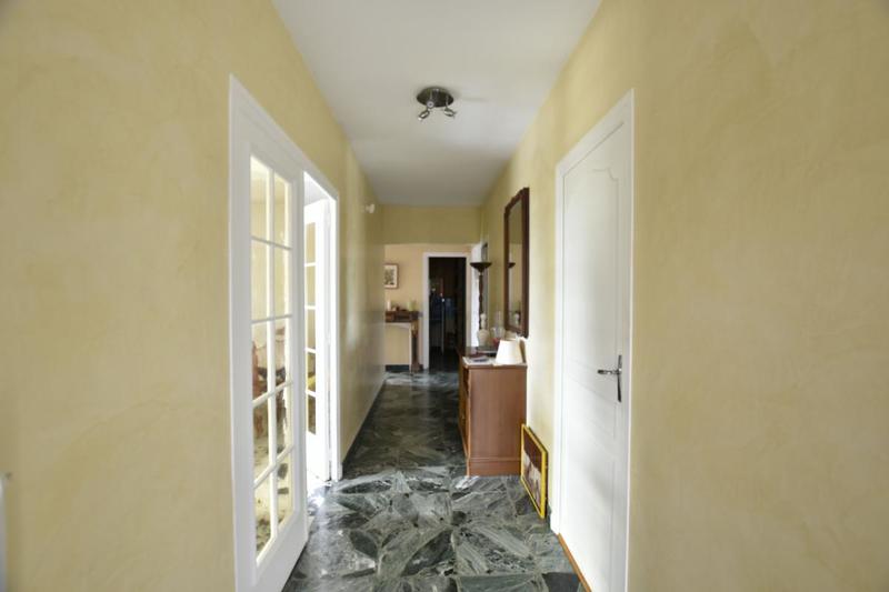 Villa - 117 m² - 6 pièces