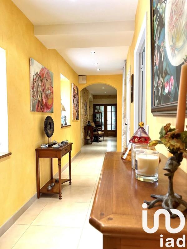 Maison - 260 m² - 10 pièces