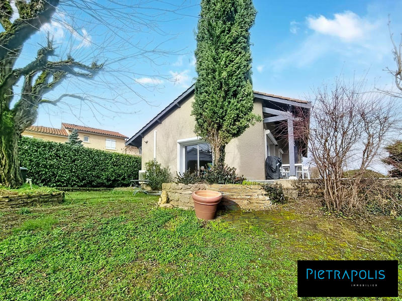 Maison - 99 m² - 4 pièces