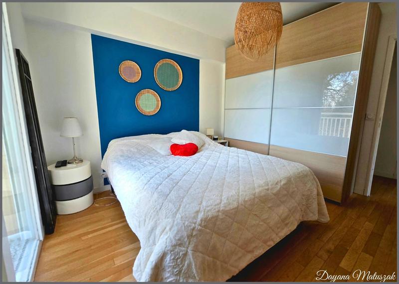 Appartement - 82 m² - 4 pièces