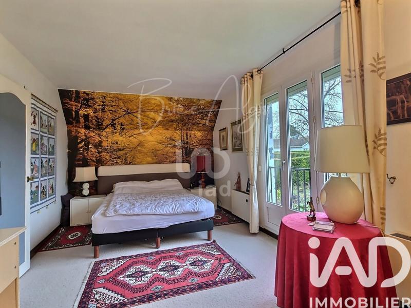 Maison - 176 m² - 7 pièces