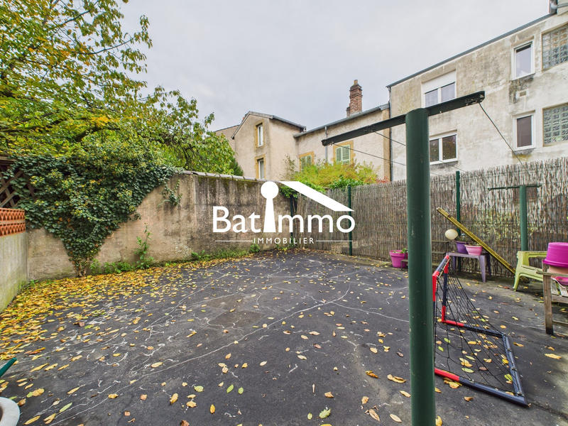 Appartement - 86 m² - 5 pièces