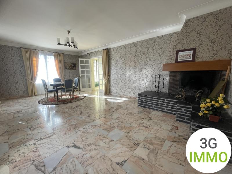 Maison - 174 m² - 6 pièces