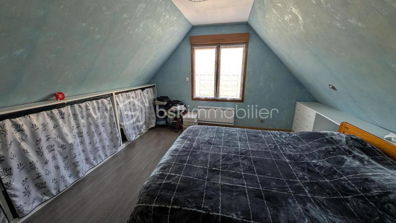 Maison traditionnelle - 170 m² - 8 pièces