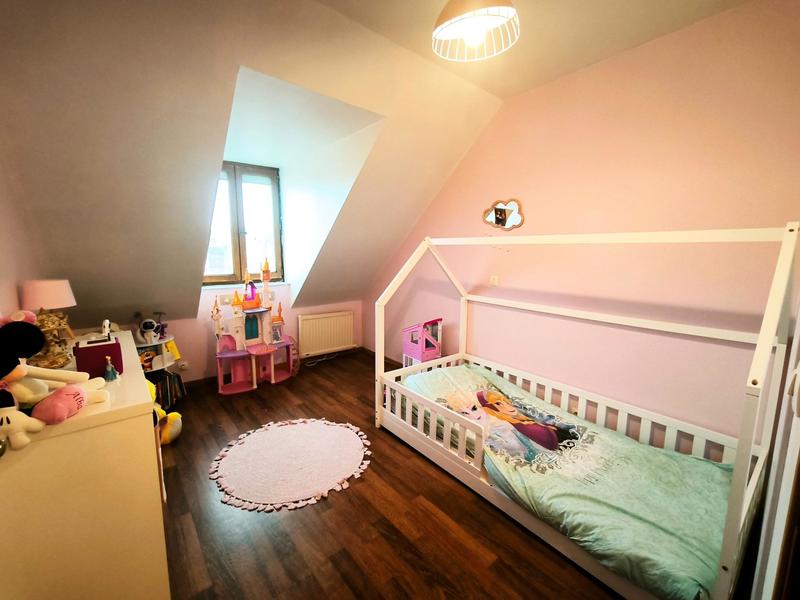 Local commercial - 165 m² - 8 pièces