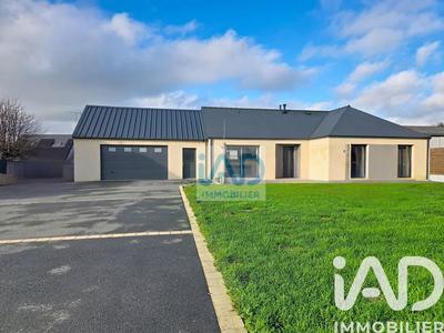 Maison - 95 m² - 6 pièces