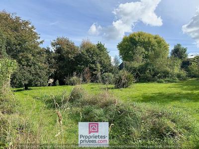 Terrain constructible - 622 m²