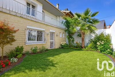 Maison de ville - 93 m² - 4 pièces