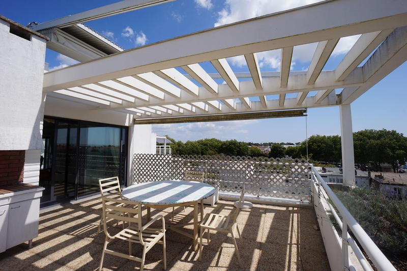 Appartement - 135 m² - 3 pièces