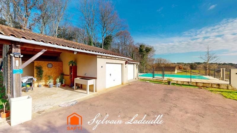 Maison - 120 m² - 5 pièces