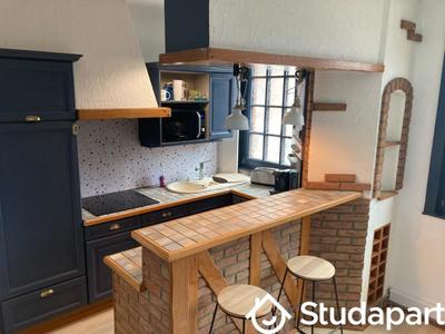 Chambre - 11 m² - 1 pièce