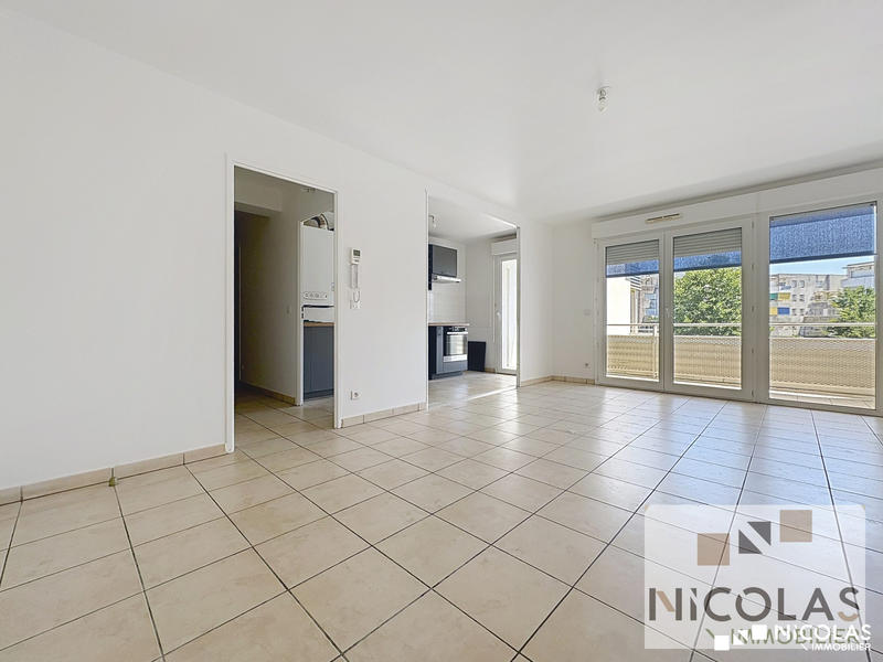 Appartement - 83 m² - 4 pièces