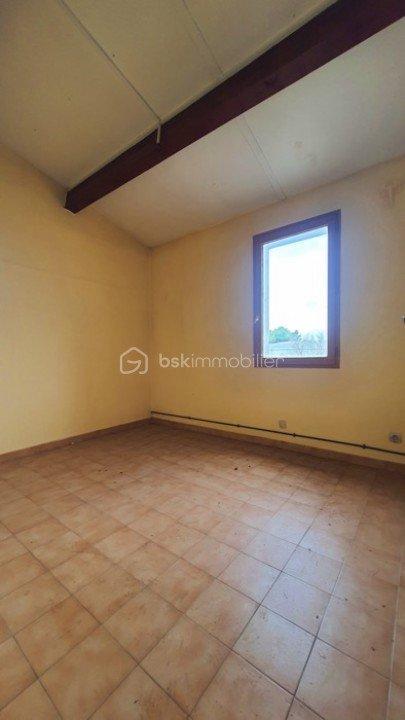 Propriété - 166 m² - 9 pièces