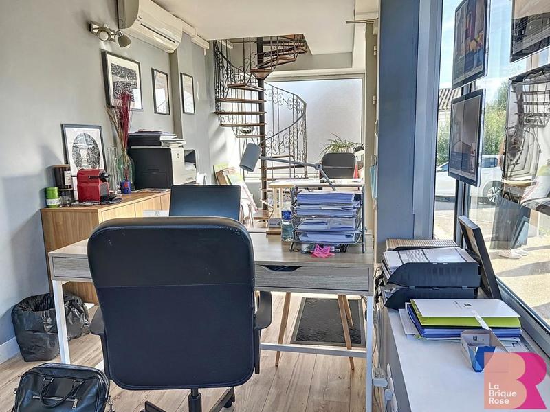 Local commercial - 12 m² - 2 pièces