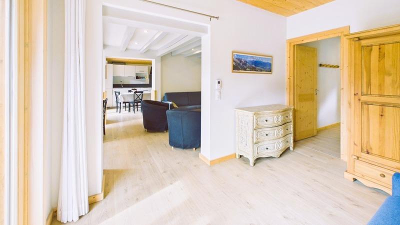 Appartement - 93 m² - 5 pièces