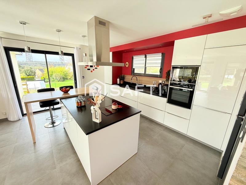 Maison - 130 m² - 5 pièces