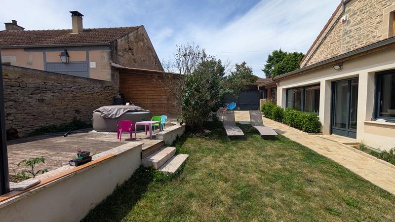 Maison - 197 m² - 6 pièces