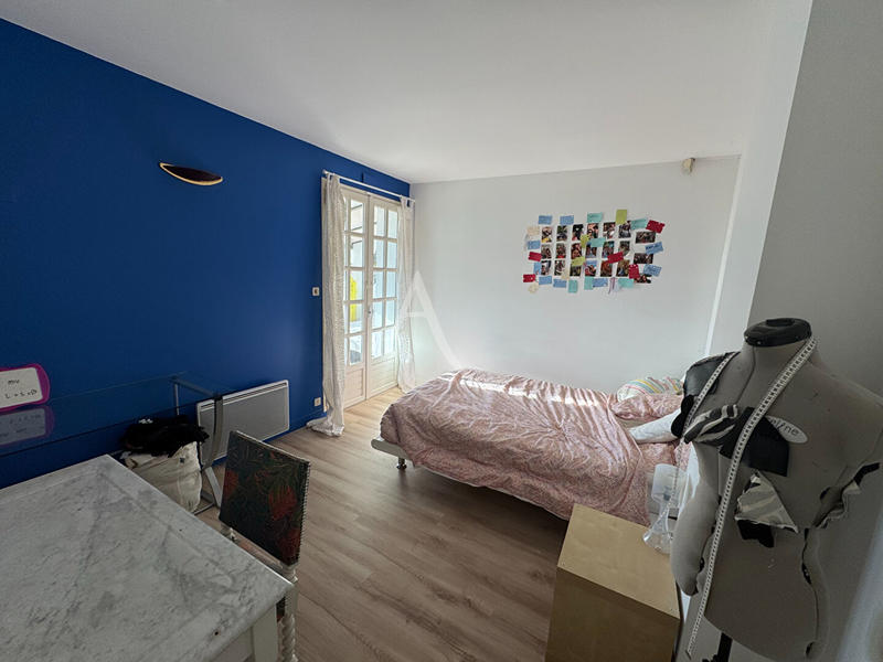 Maison - 194 m² - 5 pièces