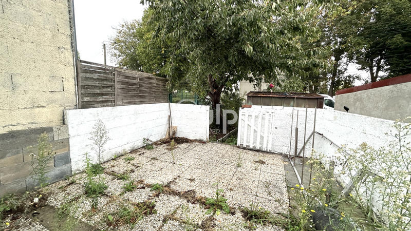 Maison - 93 m² - 5 pièces