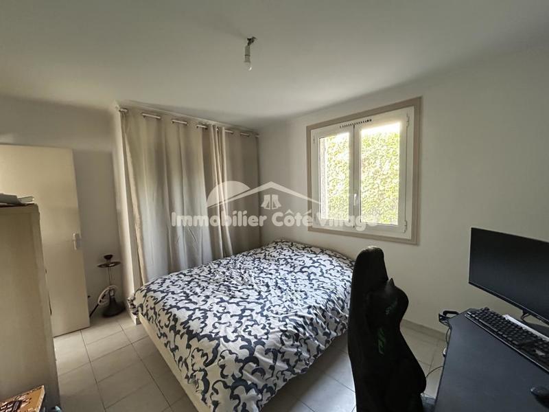 Villa - 90 m² - 4 pièces