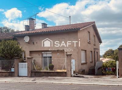 Maison - 137 m² - 5 pièces