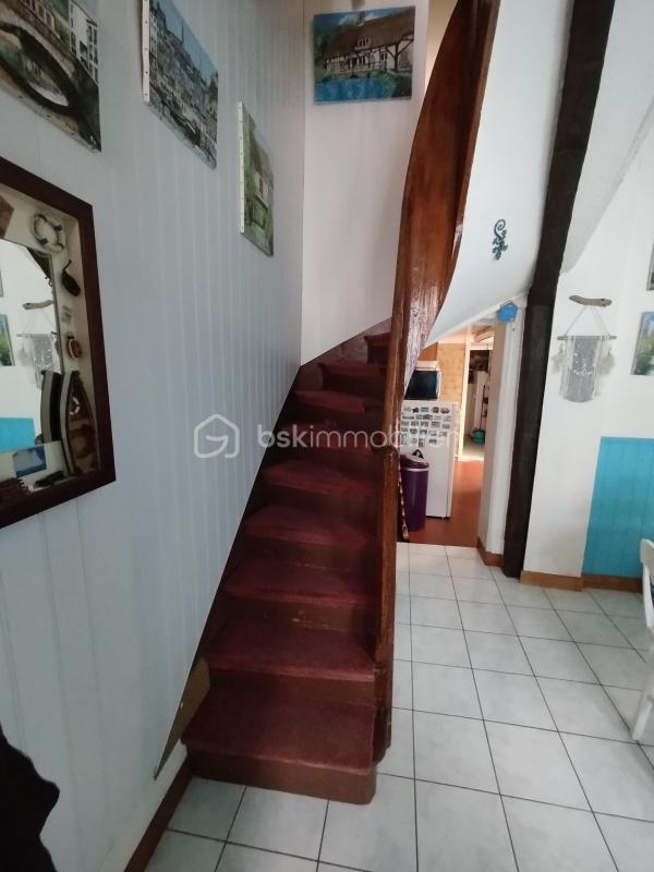 Maison de ville - 80 m² - 5 pièces