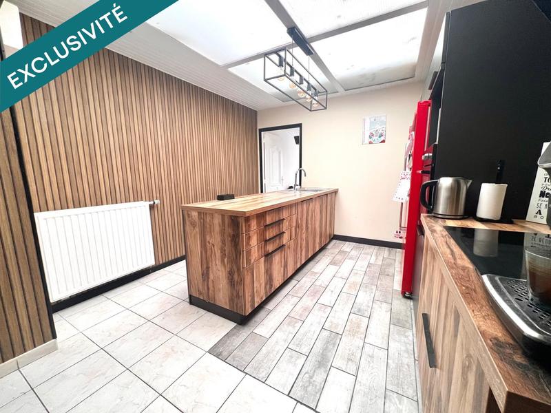 Maison - 87 m² - 6 pièces