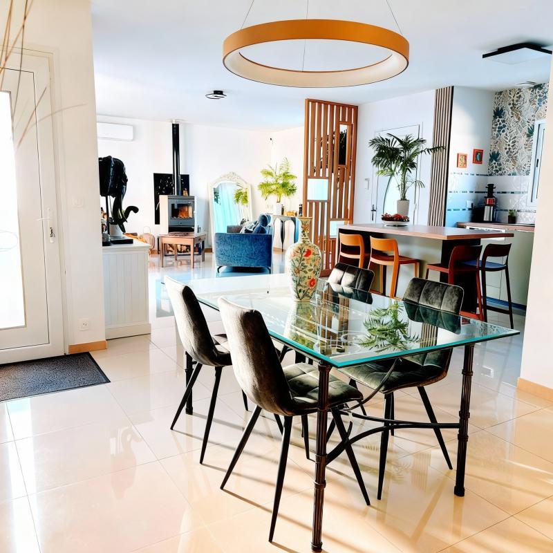 Maison - 114 m² - 3 pièces