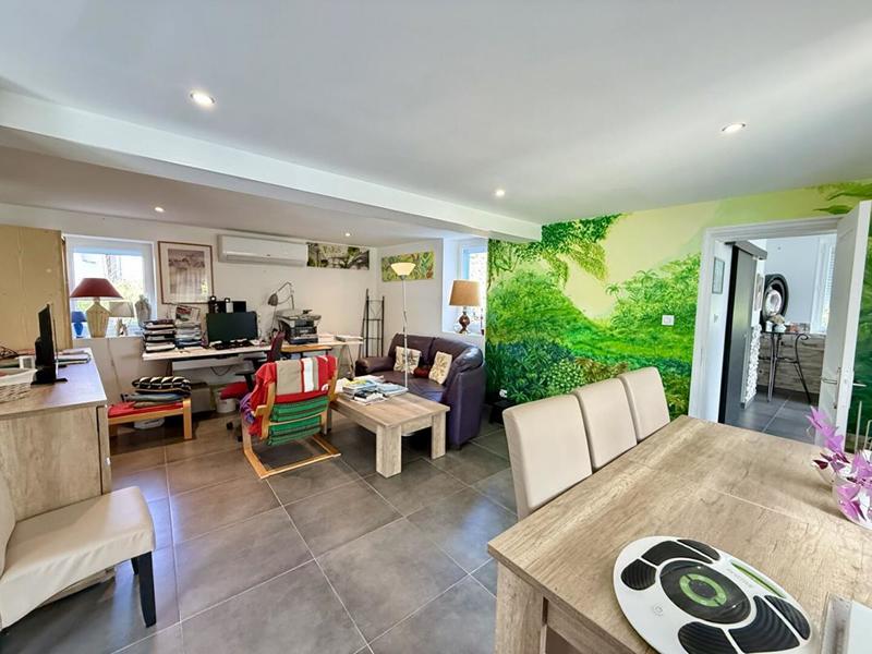 Maison - 107 m² - 5 pièces