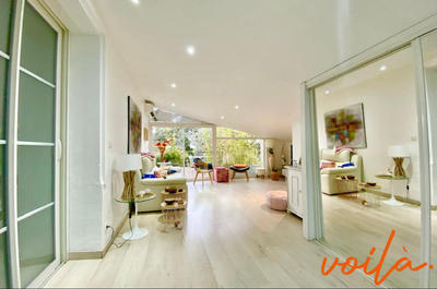 Maison - 191 m² - 7 pièces