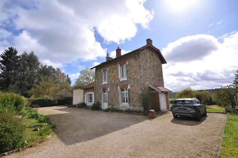 Maison - 133 m² - 6 pièces