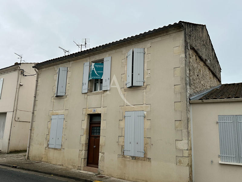 Maison - 87 m² - 4 pièces