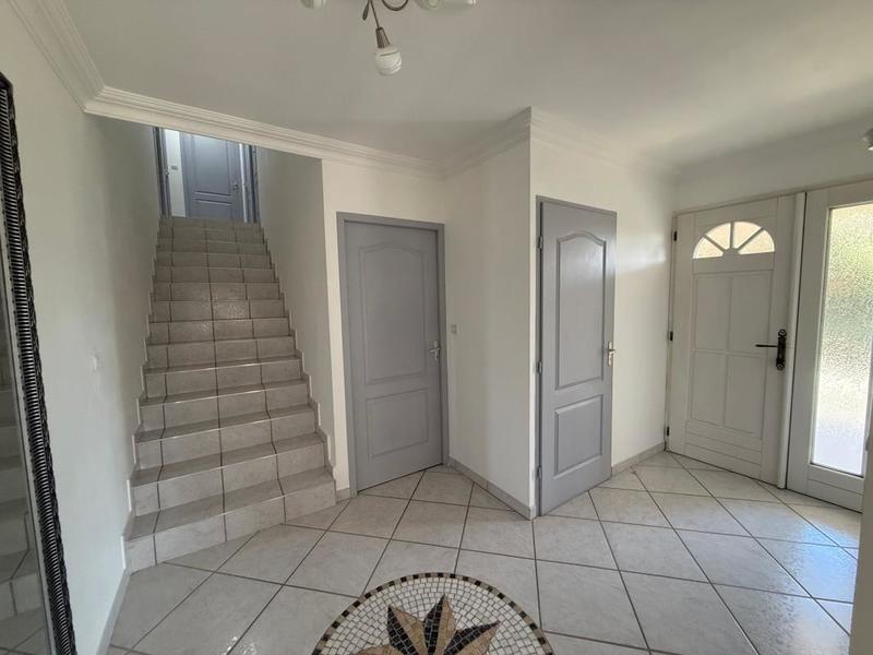 Maison - 159 m² - 7 pièces