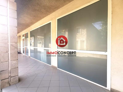 Local commercial - 138 m²