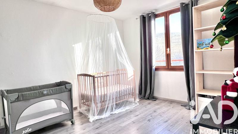 Maison - 165 m² - 5 pièces