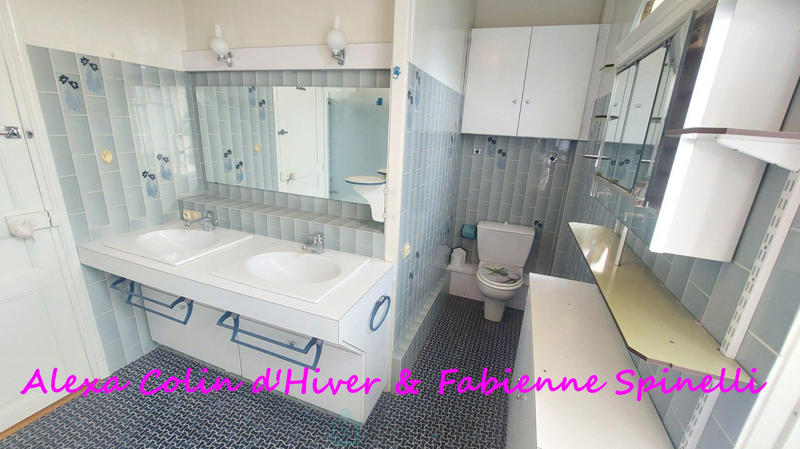 Maison - 98 m² - 5 pièces