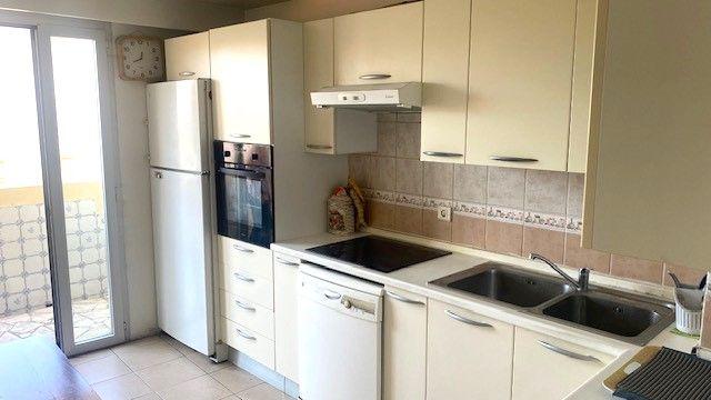 Appartement - 81 m² - 3 pièces