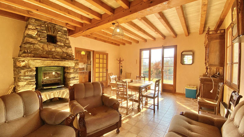 Maison - 110 m² - 4 pièces