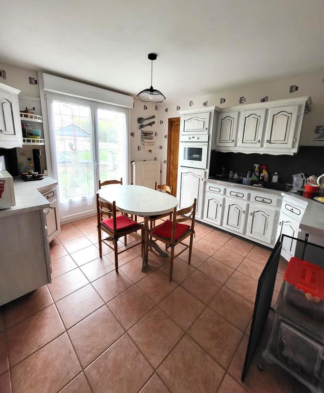 Maison - 124 m² - 8 pièces